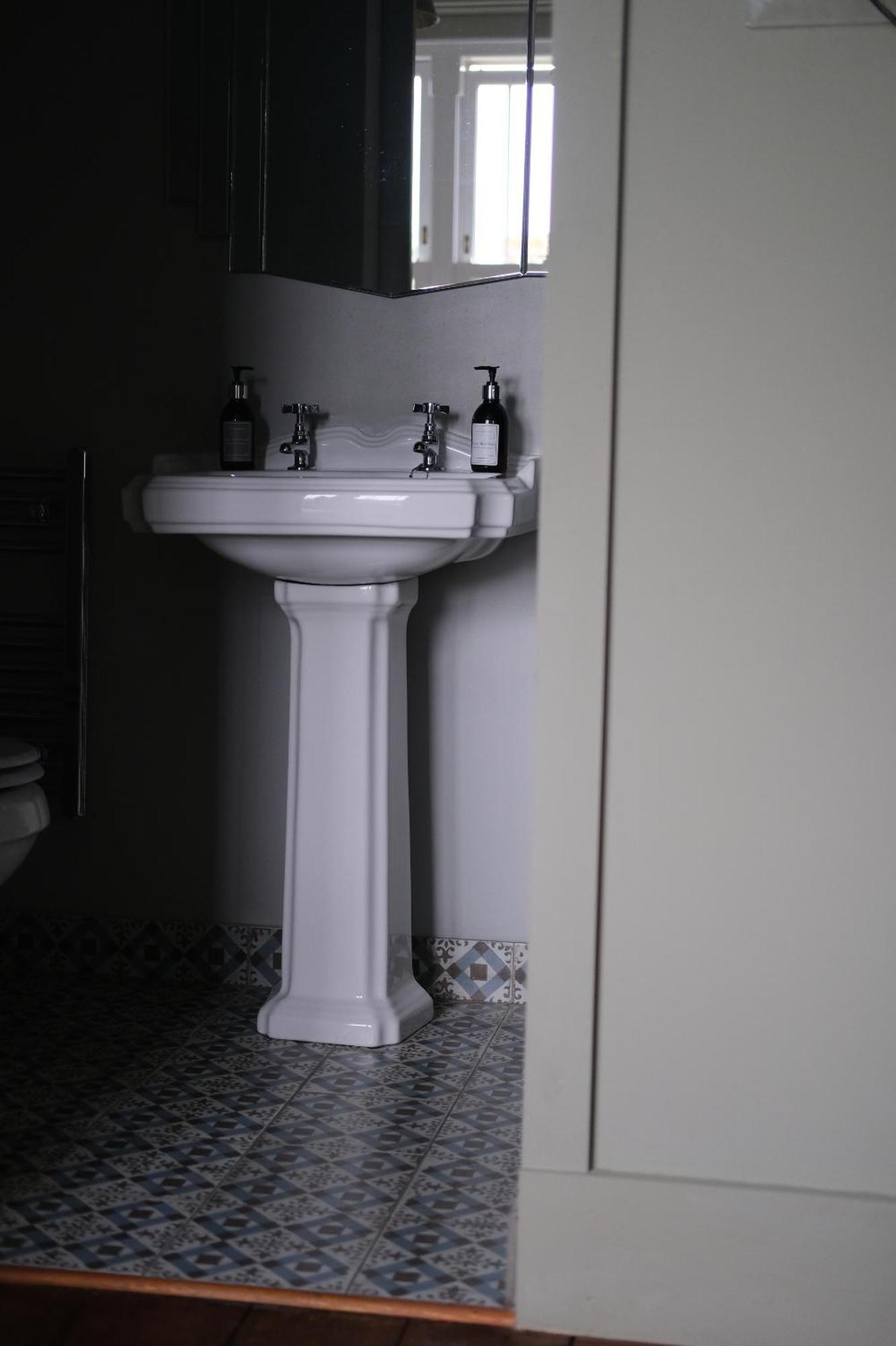 The Crown Inn Dial Post Horsham Room photo